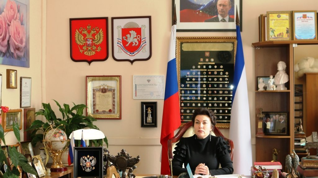 Арина Новосельская в режиме ВКС приняла участие в заседании Совета министров Республики Крым