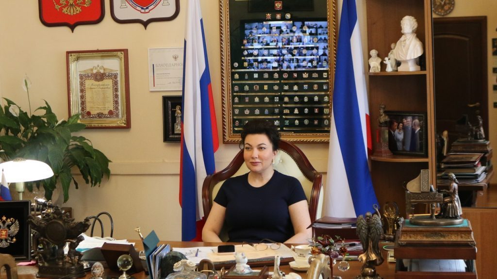 Арина Новосельская приняла участие в селекторном совещании по вопросам реализации в Крыму инфраструктурных проектов