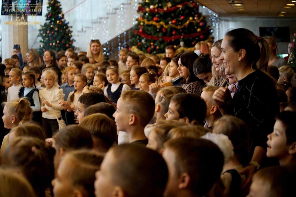 Время новогодних сказок!